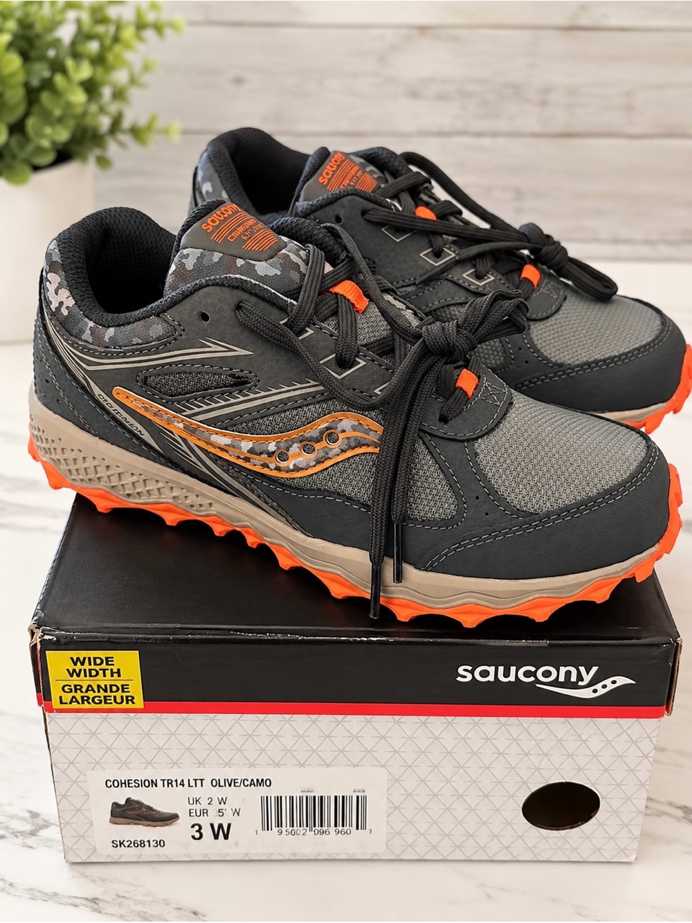 Saucony Cohesion TR14 LTT Big Kids 3W Wide Trail Shoes Olive Camo